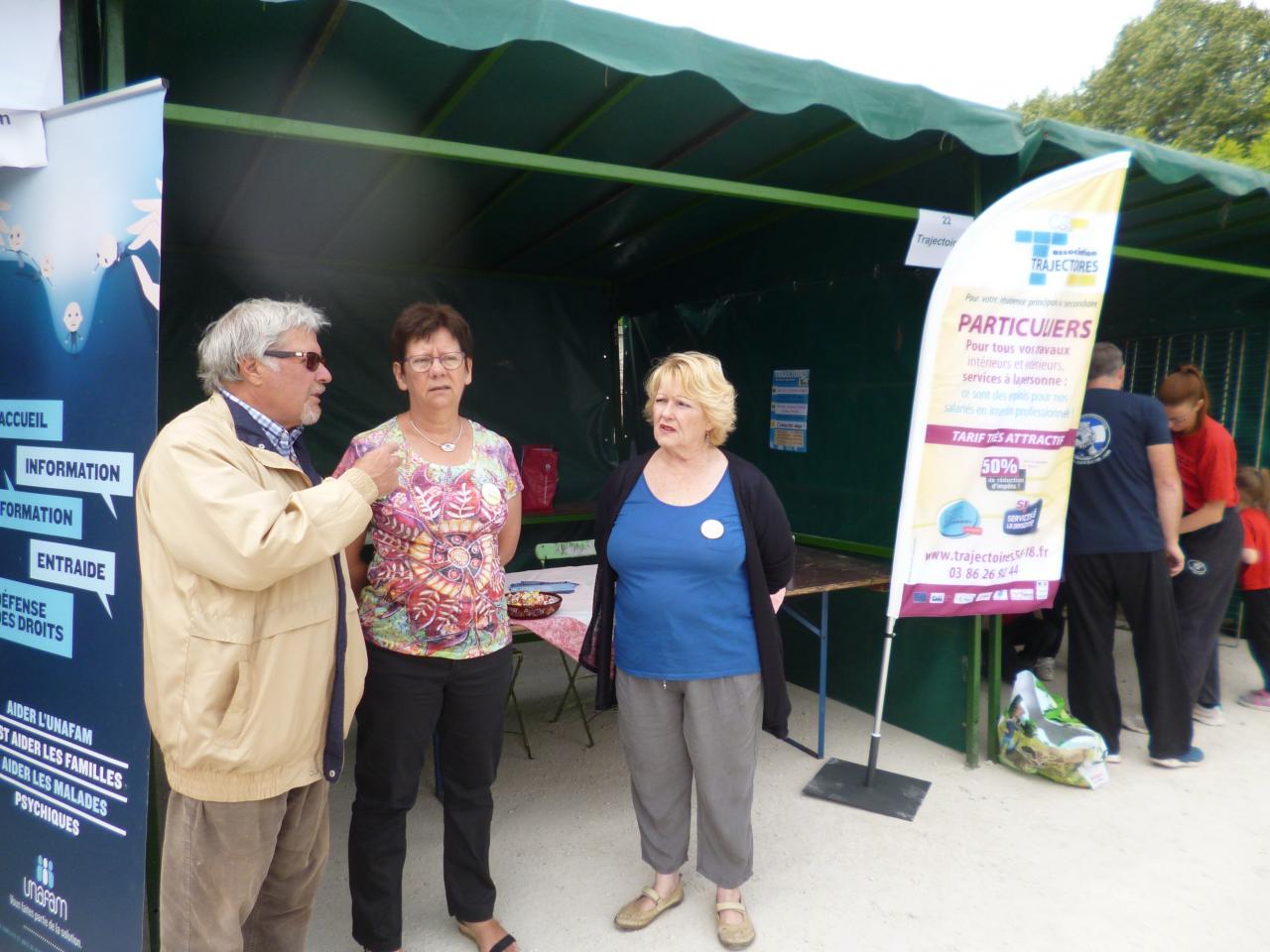 Fête des associations juin 2015 à Cosne Cours sur Loire